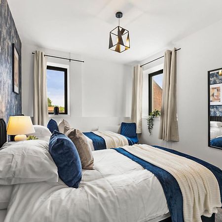 Comfortable 2-Bedroom Stay In NWI Extérieur photo
